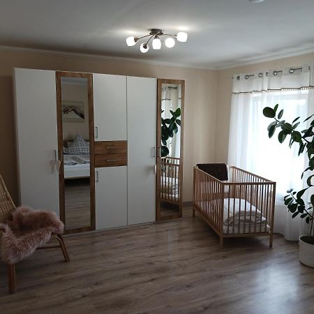 Bei Den Geissens Apartment Aldersbach Bagian luar foto