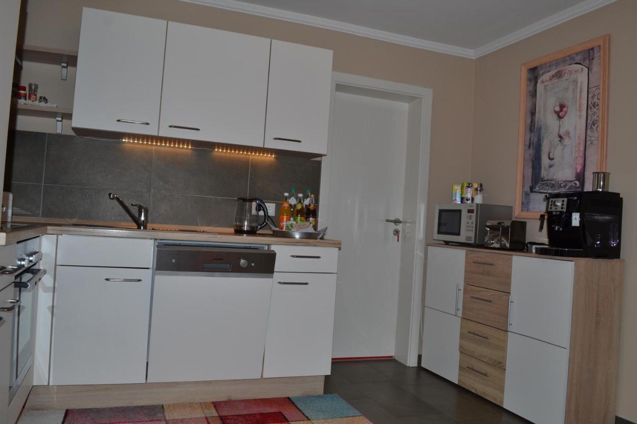 Bei Den Geissens Apartment Aldersbach Bagian luar foto